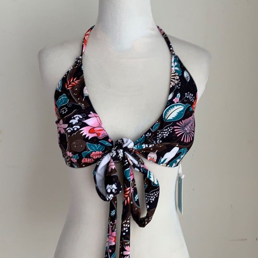 SOLD! Cupshe Front Tie Tropical Bikini Top
